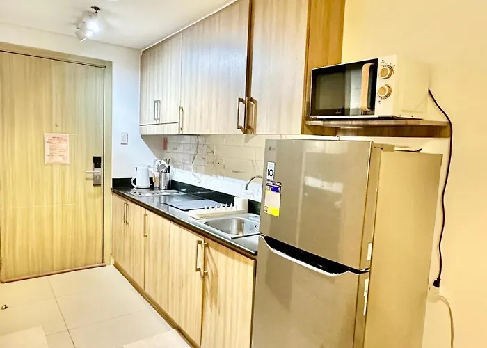 Apartahotel Shore Residences - Bayside Comfort - Moa Complex *